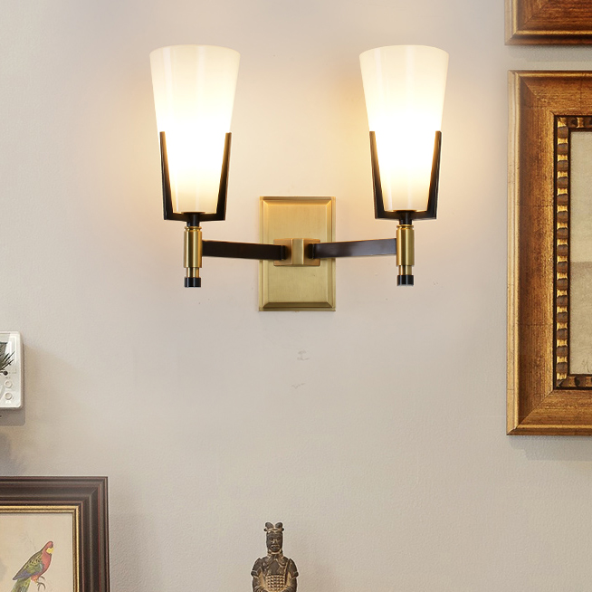 Post-modern copper wall lamp simple bedroom lamp bedside lamp living room copper lamp
