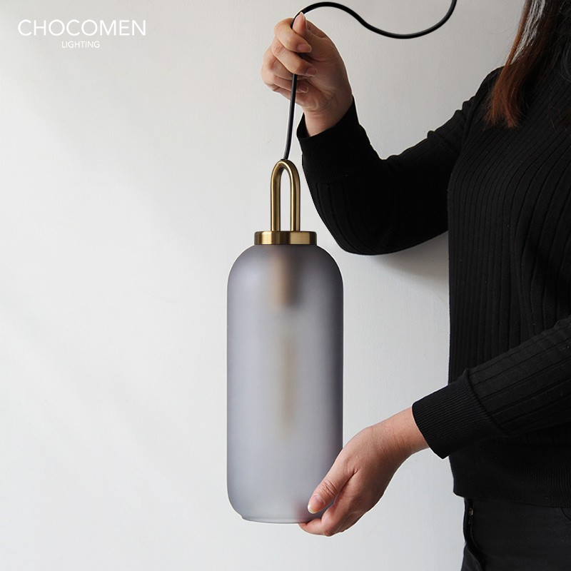 2019 New Simple Modern Nordic Restaurant Counter Cigarette Ash Frosted Glass Clothing Store Chandelier Net Red Tremble