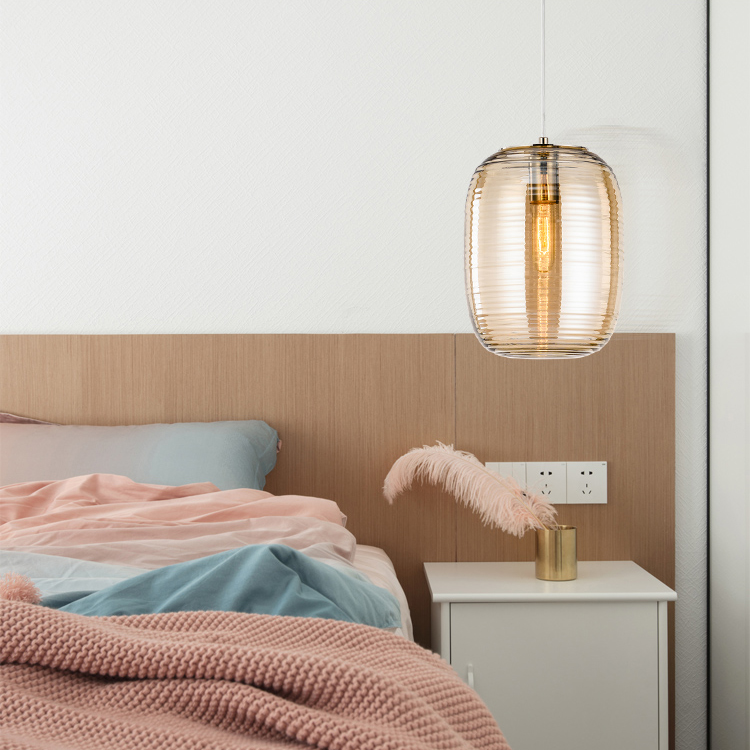 Simple modern creative dining room glass art small chandelier designer Nordic living room bedroom bedside Chandelier