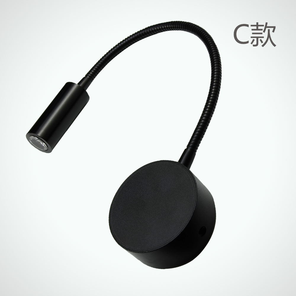 Plugless hose light