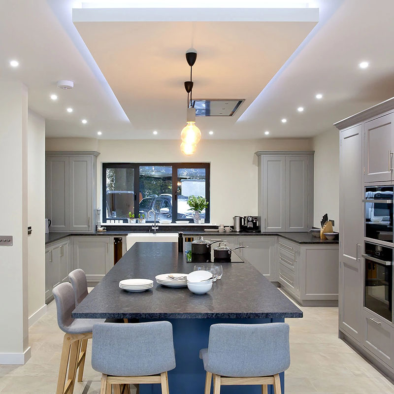 New model lacquer kitchen cabinet with modern design