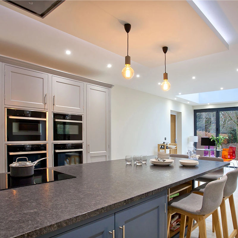 New model lacquer kitchen cabinet with modern design