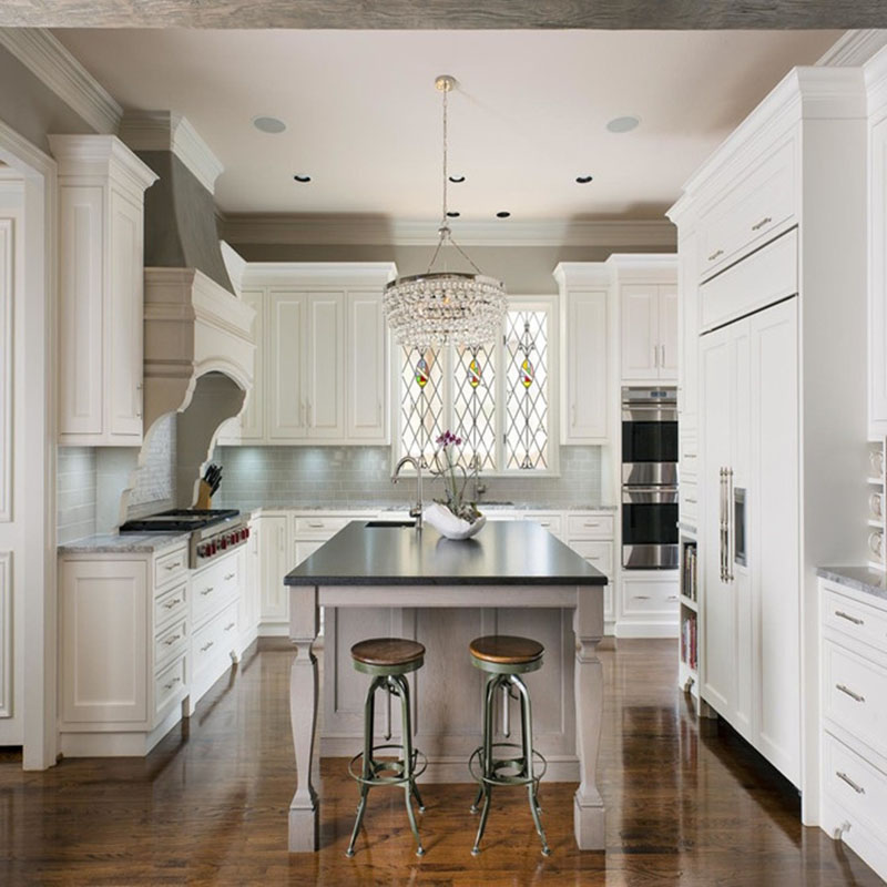White Shaker solidwood custom design kitchen cabinet for sale