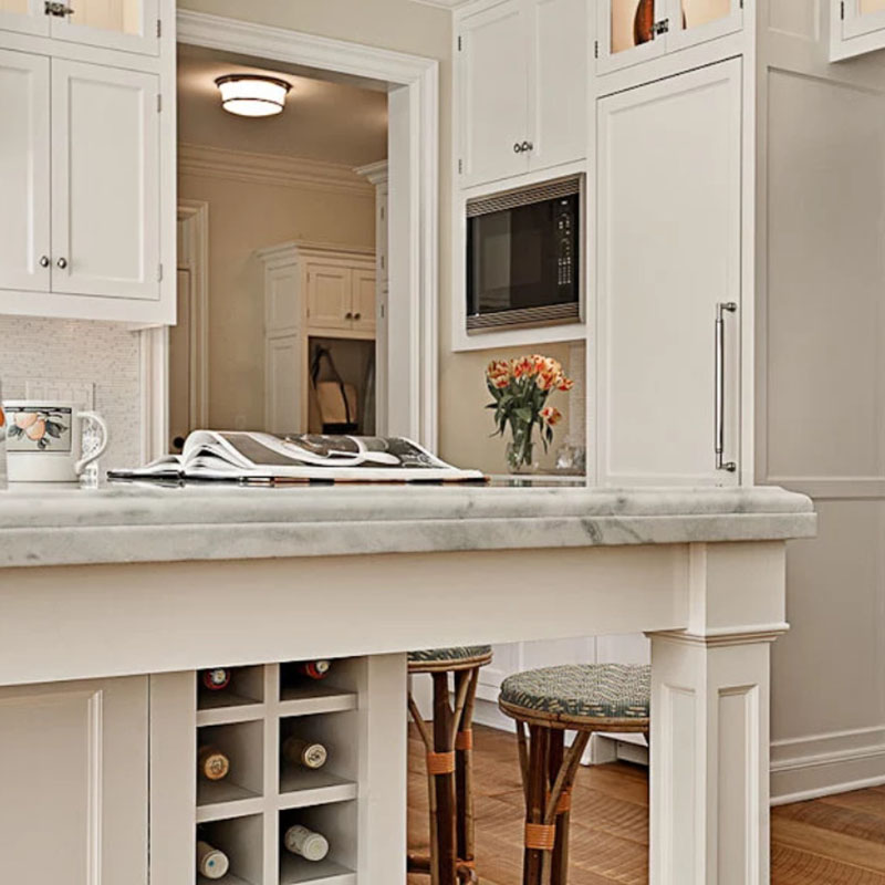 White shaker style custom kitchen cabinets Australia