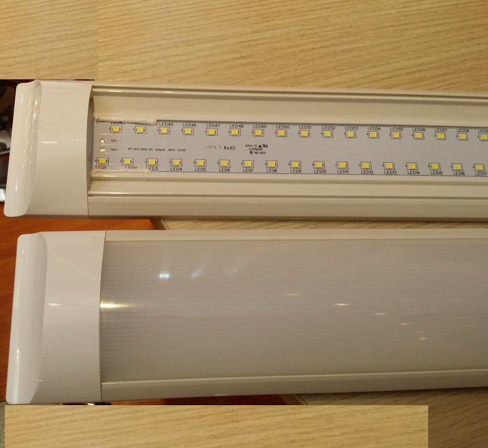 RoHS Ce 2 Years Warranty LED Wide Tube Light (WD-1500-wt45W)