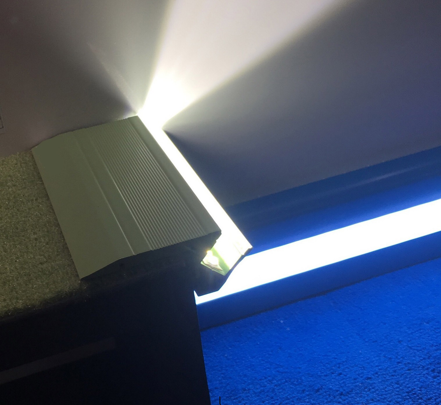 Sb-18-04 Aluminum Profile for Stair