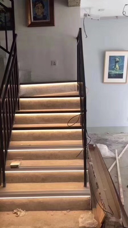 LED Strip Light (Stairs Linear)