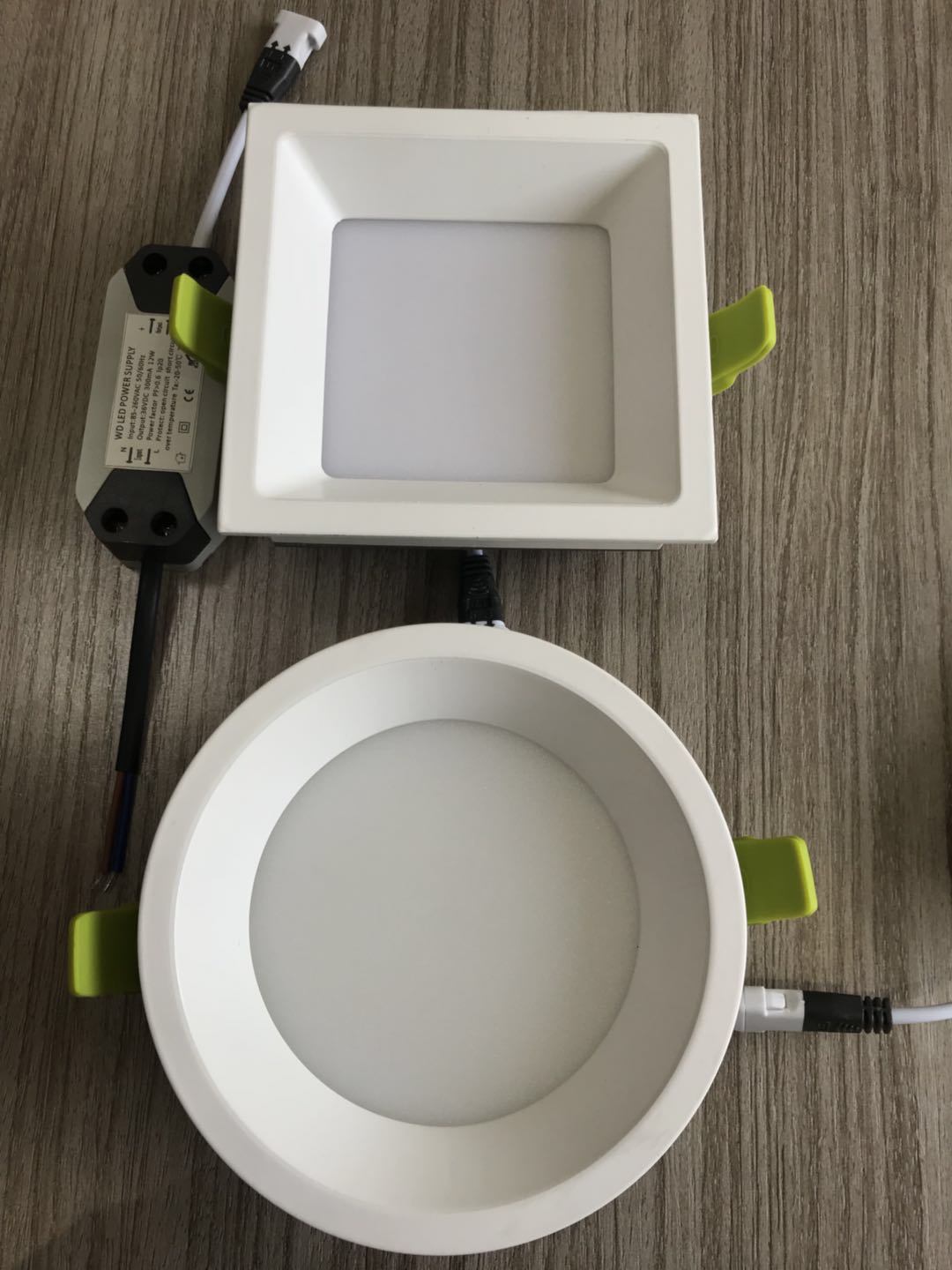 Bottom Emitting Anti-Glare LED Panel Shopping Mall Light