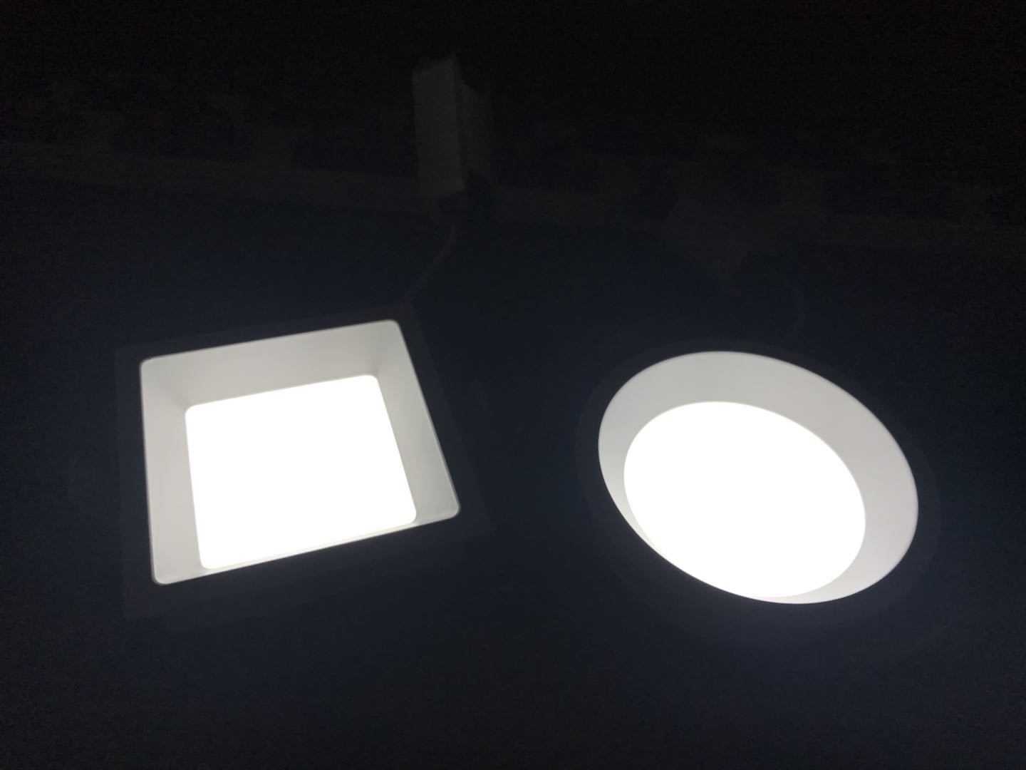 Bottom Emitting Anti-Glare LED Panel Shopping Mall Light