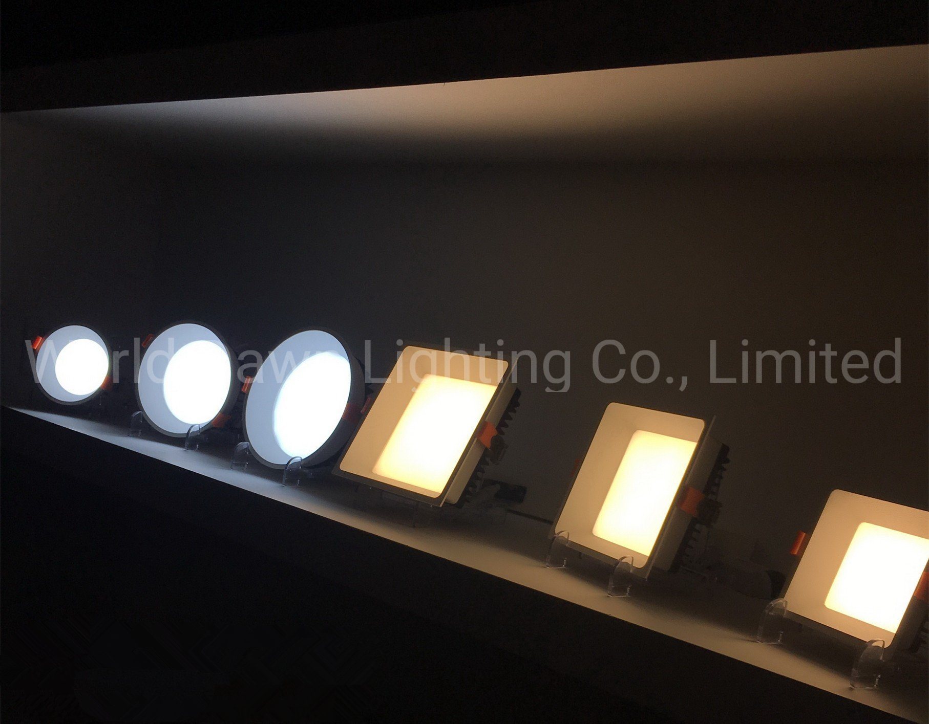 15W Lifud Driver Bottom Luminous Panel Light with No Flicker