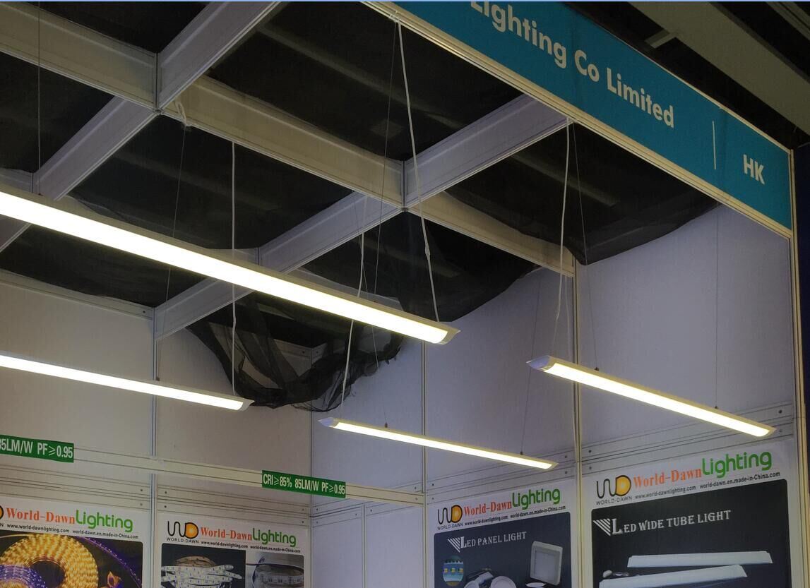 Strong Practicability LED Wide Tube Light with 2 Years Warranty