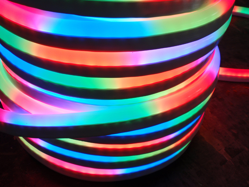 Ce EMC LVD RoHS Two Years Warranty RGB LED Neon Flex Rope
