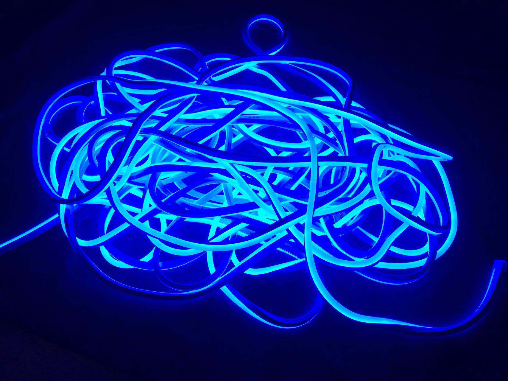 World-Dawn Full Color RGB 24V Neon Flex