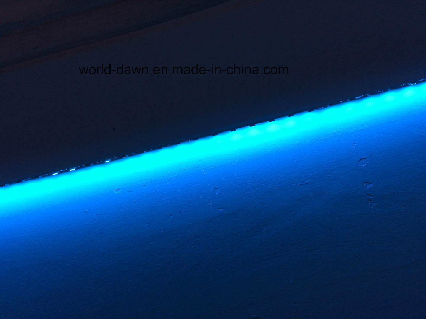 Factory Sale Good Quality SMD Flexible LED Strip Light with Customize Color