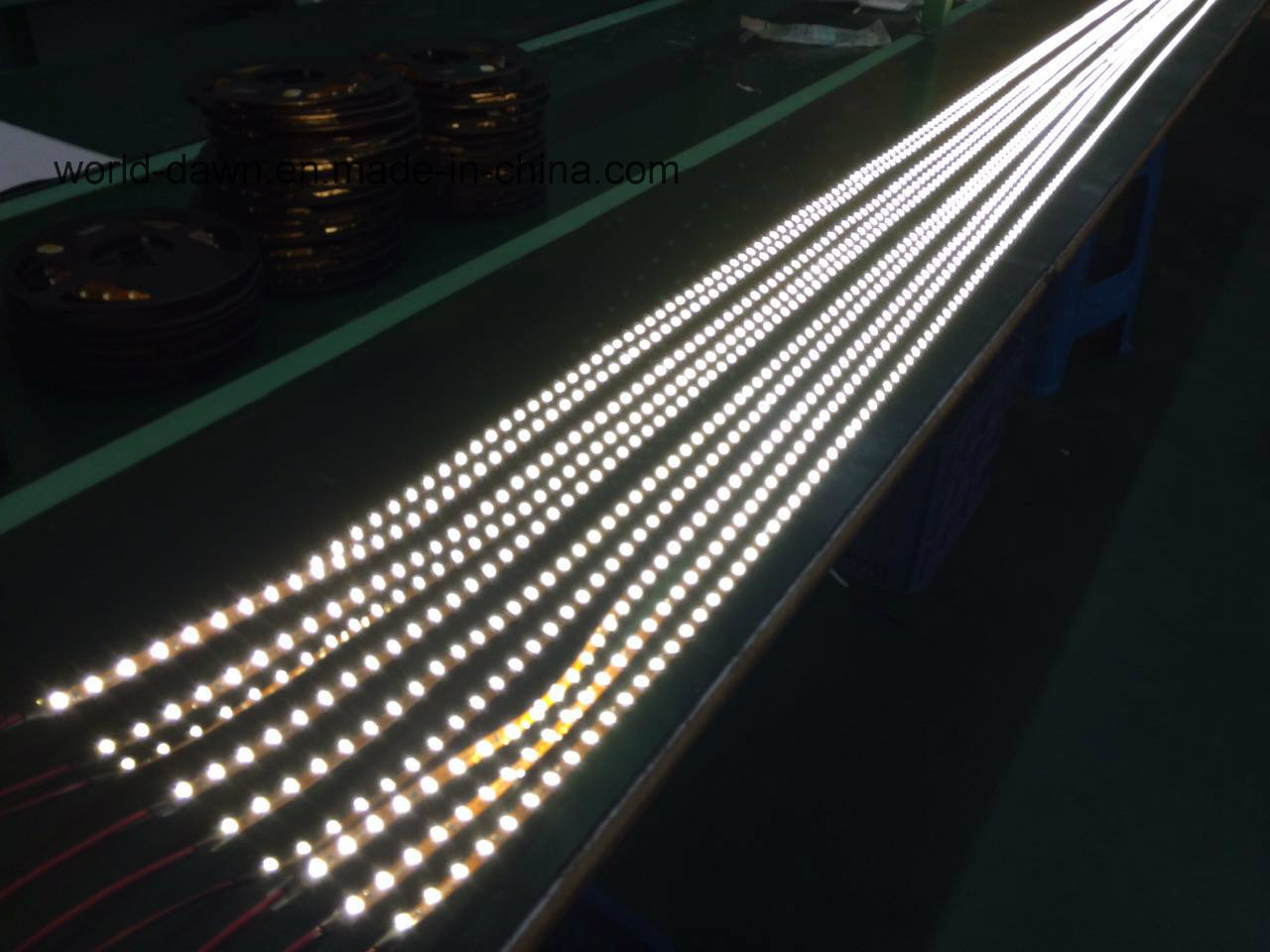 2700-6000K SMD 3528 LED Flexible Strip Light for Restaurants